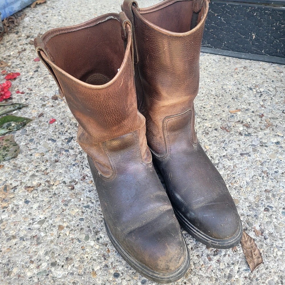 Red Wing Shoes Men Brown Leather, Steel Toe, Rubber Sole, Lace-Up, Size 11 D